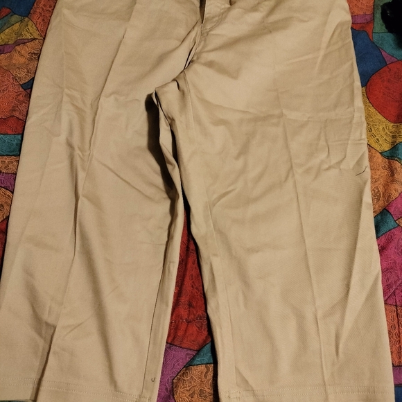 St Johns Bay BISCOTTI CAPRIS - Picture 3 of 10